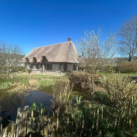 Maison d'hôtes La Charreterie - Maison De Charme Avec Jardin & Aire De Jeux - Cote D'albatre Auzouville-sur-Saâne